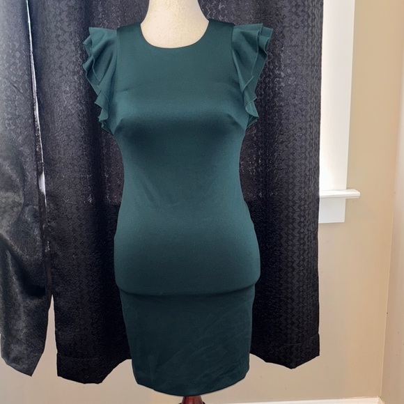 Size 4 emerald green Tommy hilfigure dress - Picture 1 of 7